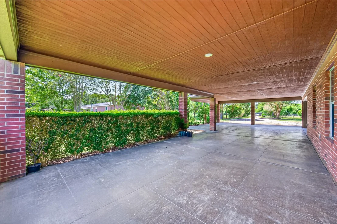 Photo of 21007 Cook Road