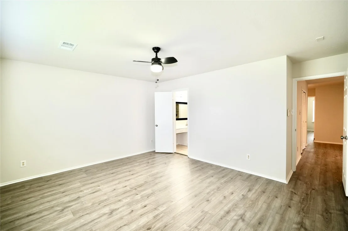 Photo of 6939 Lower Arrow Dr
