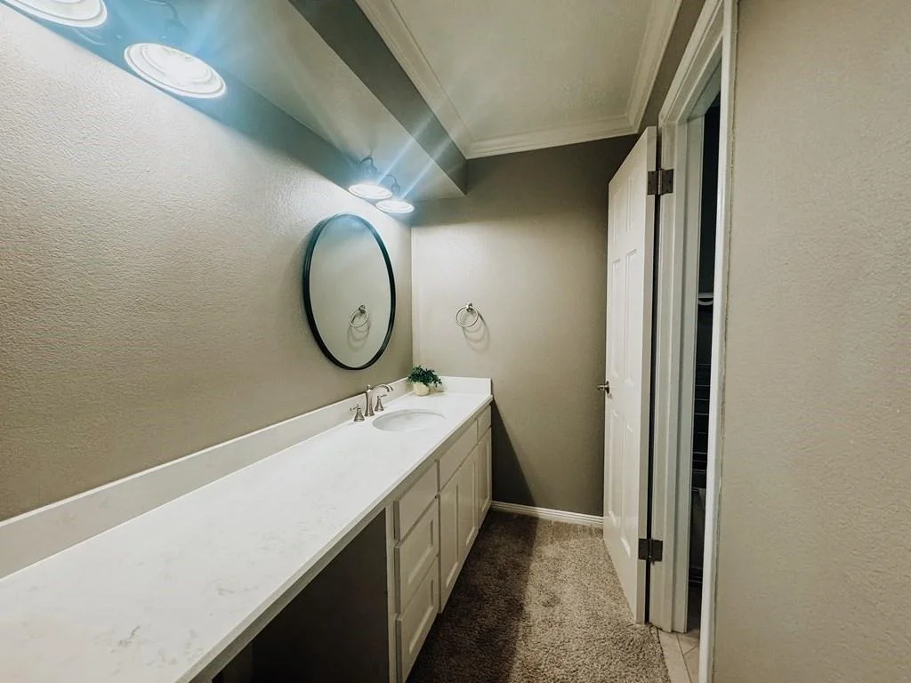 Photo of 2814 Oak Drive