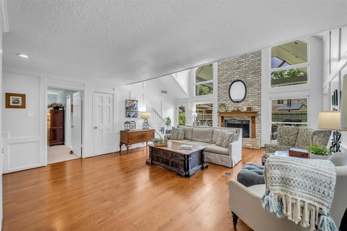Photo of 8018 Northbridge Drive