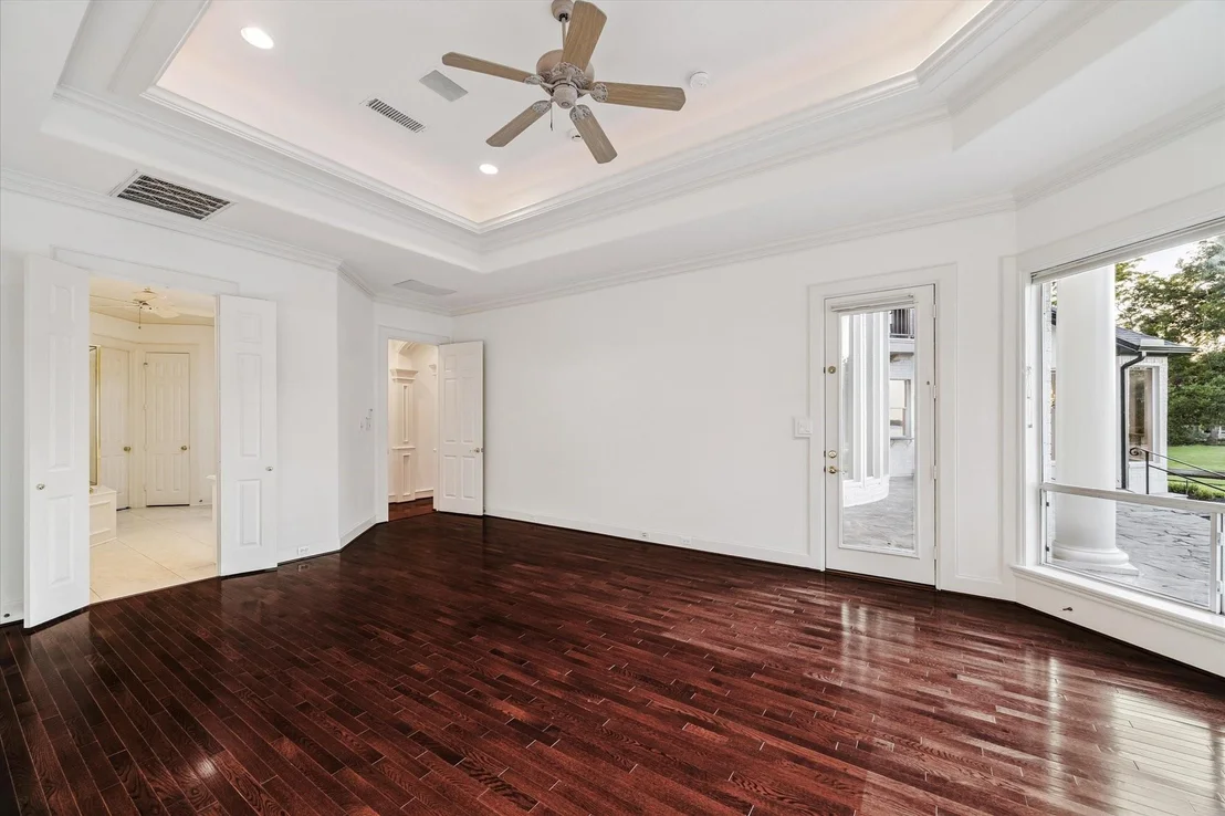 Photo of 115 Lake Estates Drive