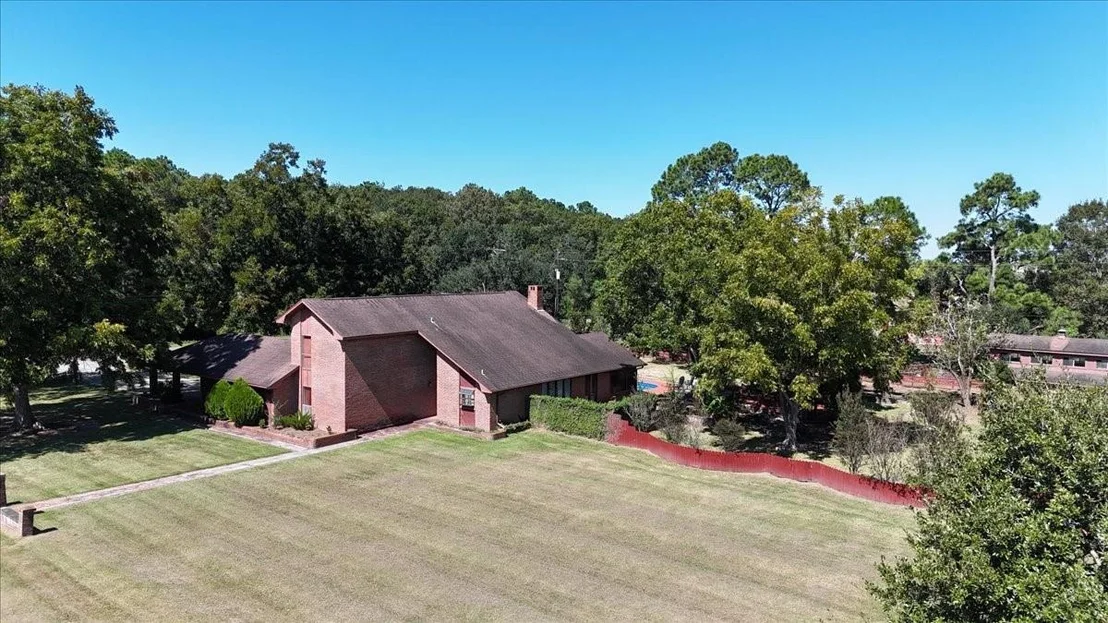 Photo of 642 Meadow Lane