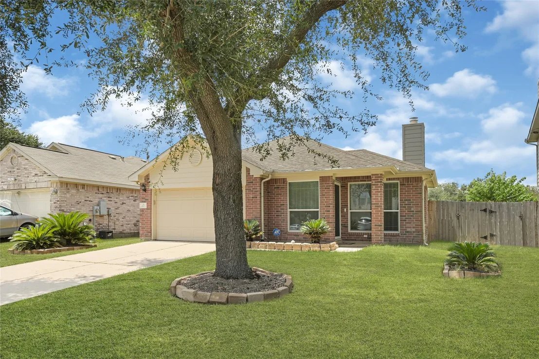 Photo of 1807 Strongs Court