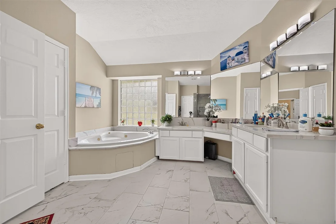 Photo of 12318 Shadow Green Drive