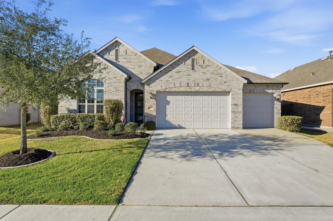 Photo of 7326 Evelyn Grove Drive