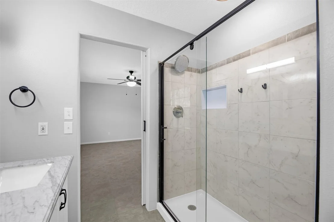 Photo of 605 Helms Avenue