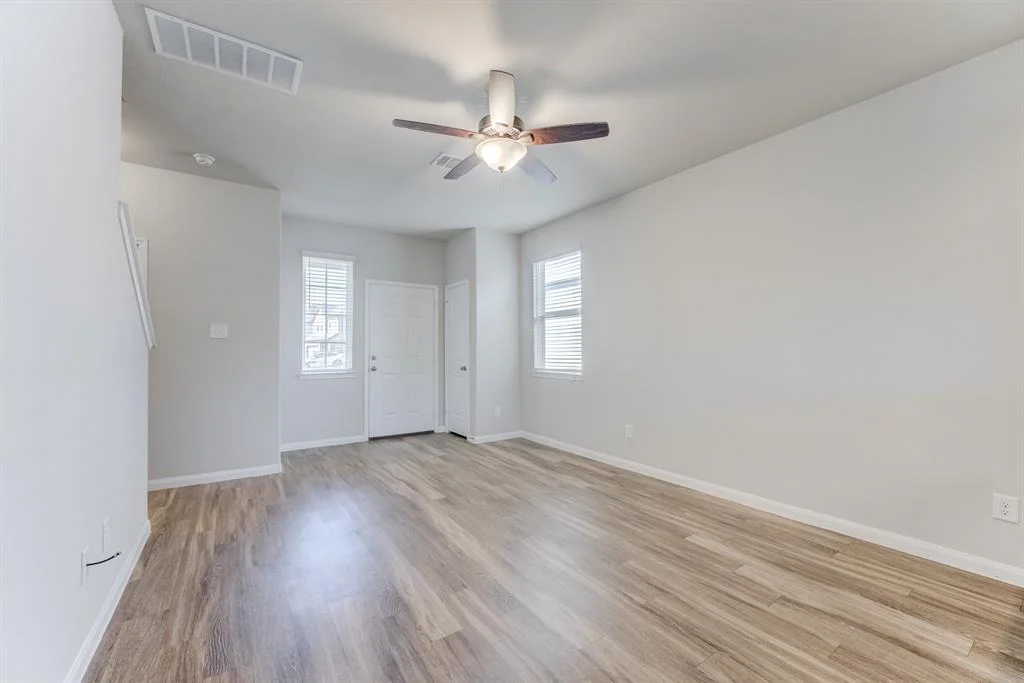Photo of 5842 Adelaide River Drive