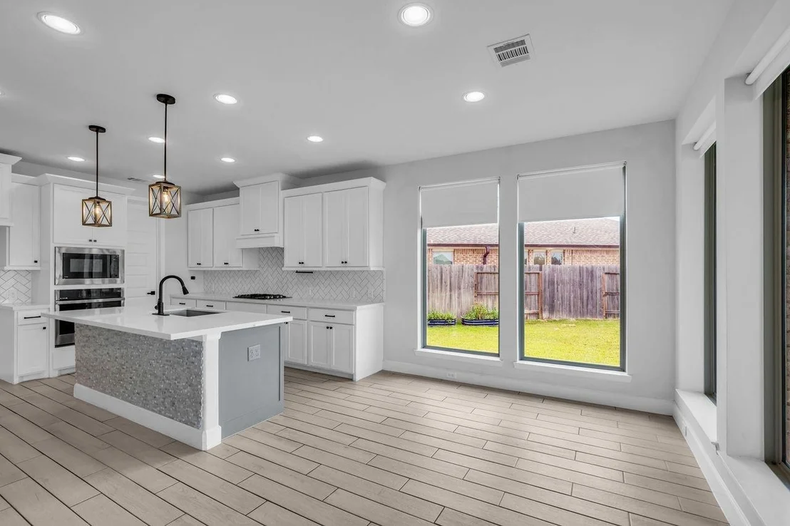 Photo of 8702 Harbor Pines Drive