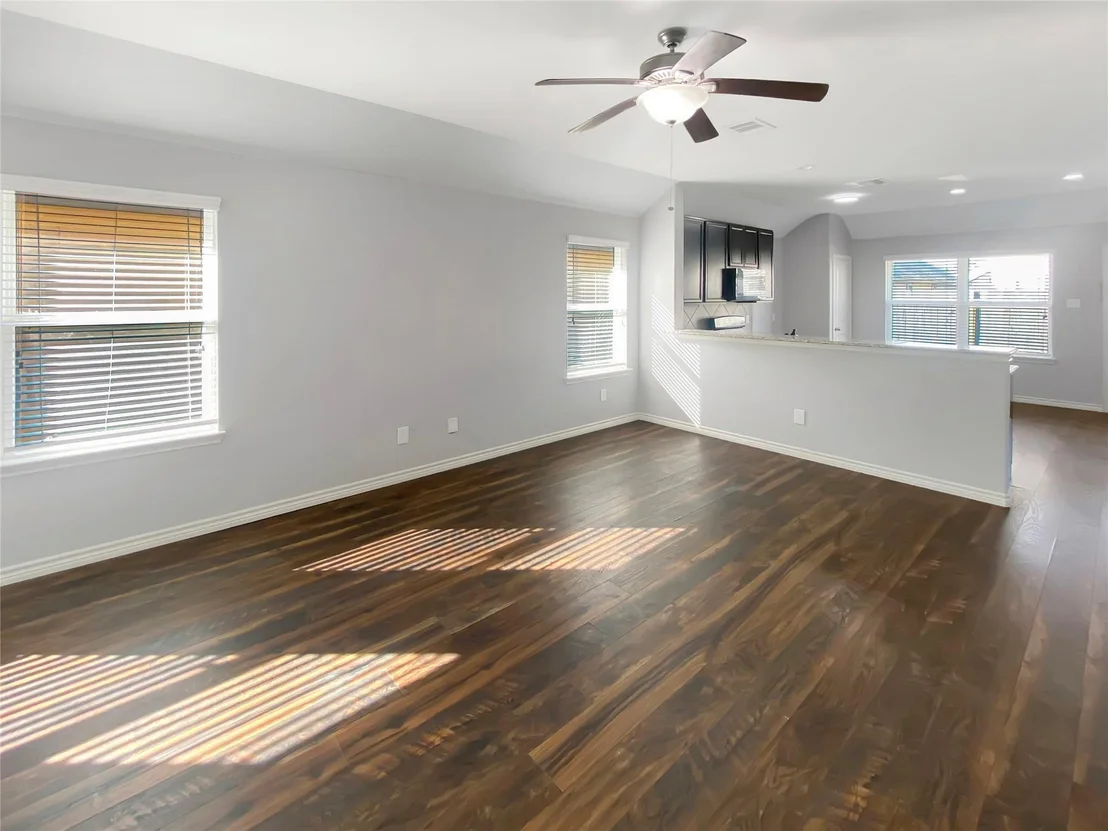 Photo of 10307 Solitude Way
