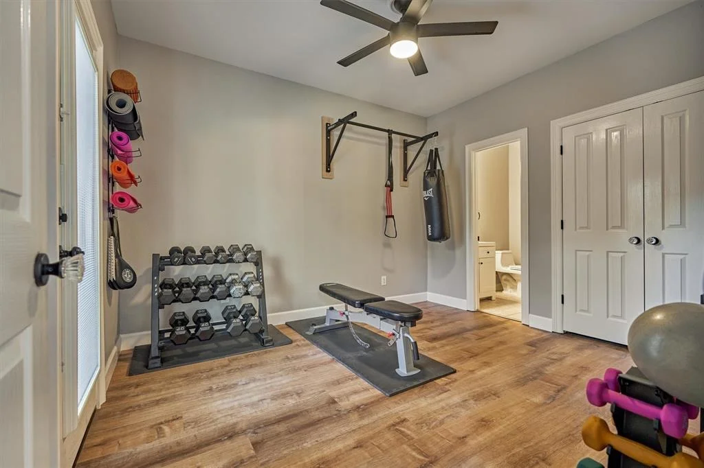Photo of 86 S Clovergate Circle