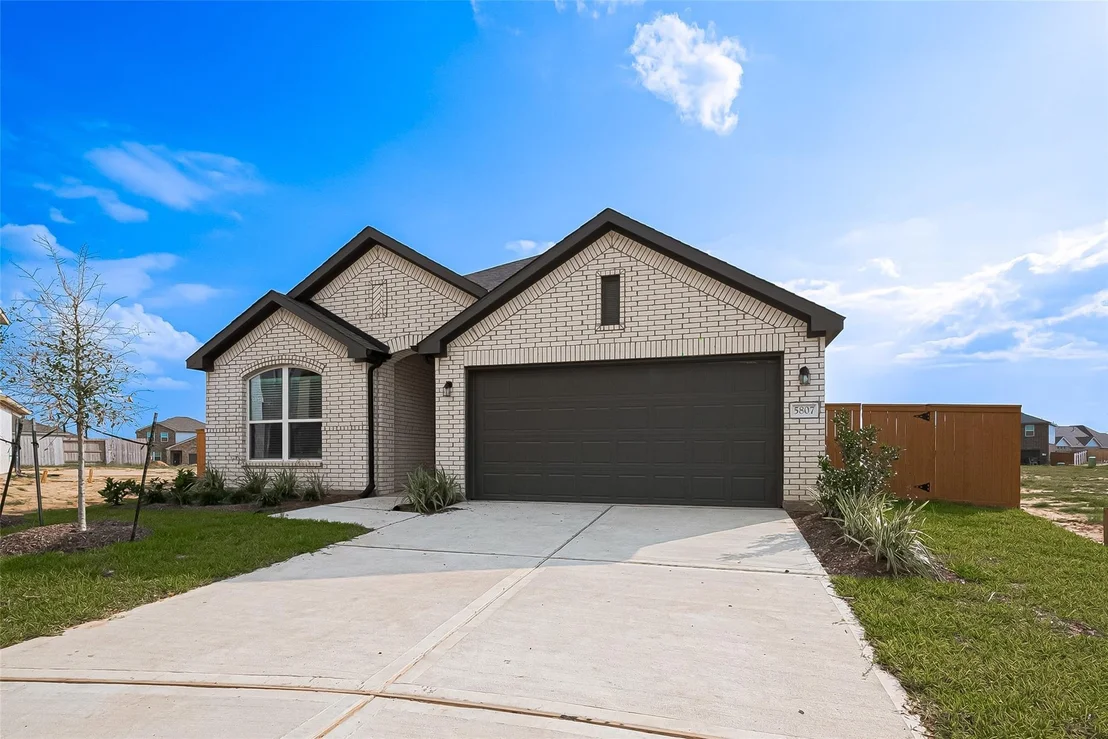 Photo of 5827 Capri Forest Drive