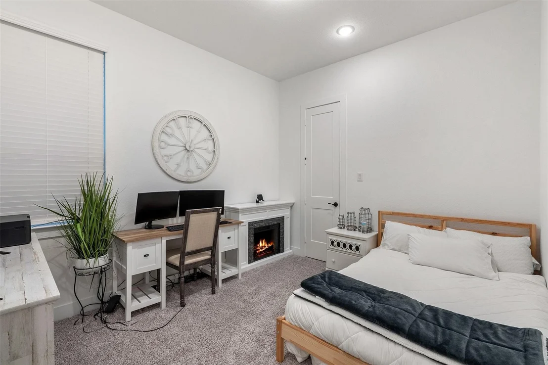 Photo of 323 Blue River Trail