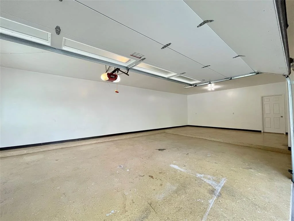 Photo of 22966 Ashmore Estates Ct Court