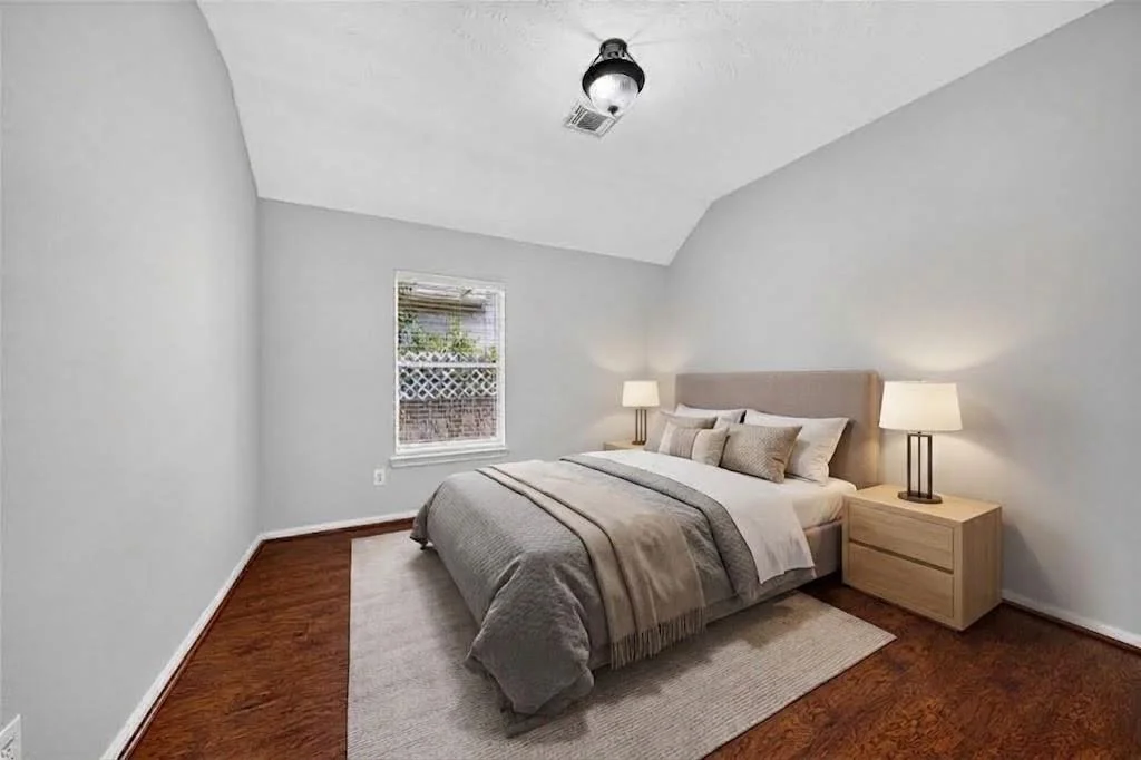Photo of 3926 Shadow Cove Drive