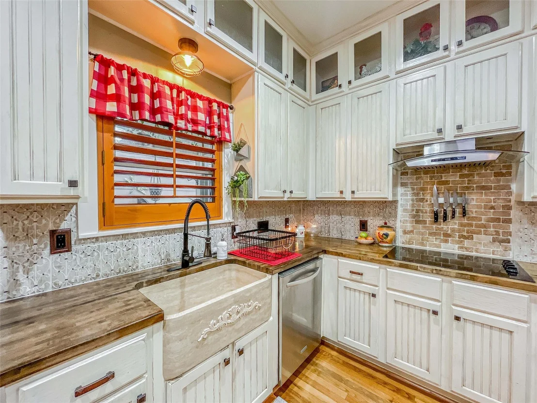Photo of 157 Lower Borondo