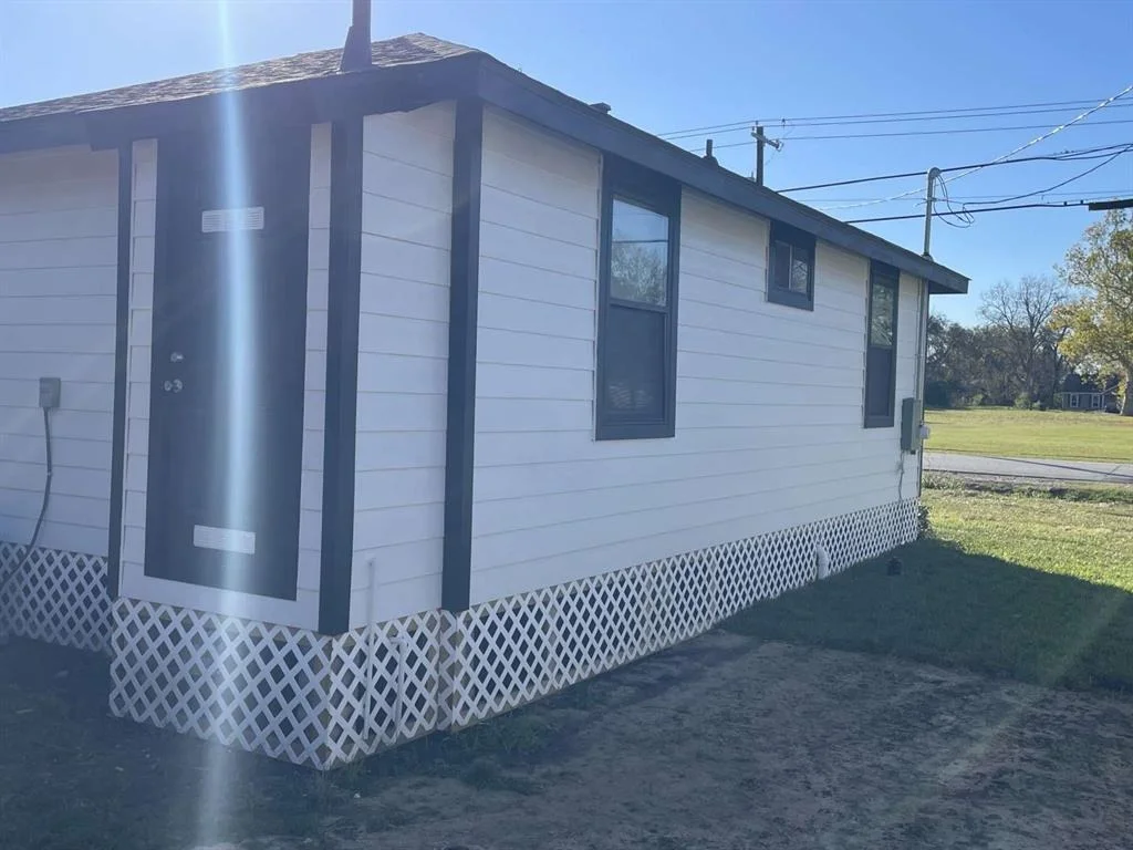 Photo of 117 Lake Road