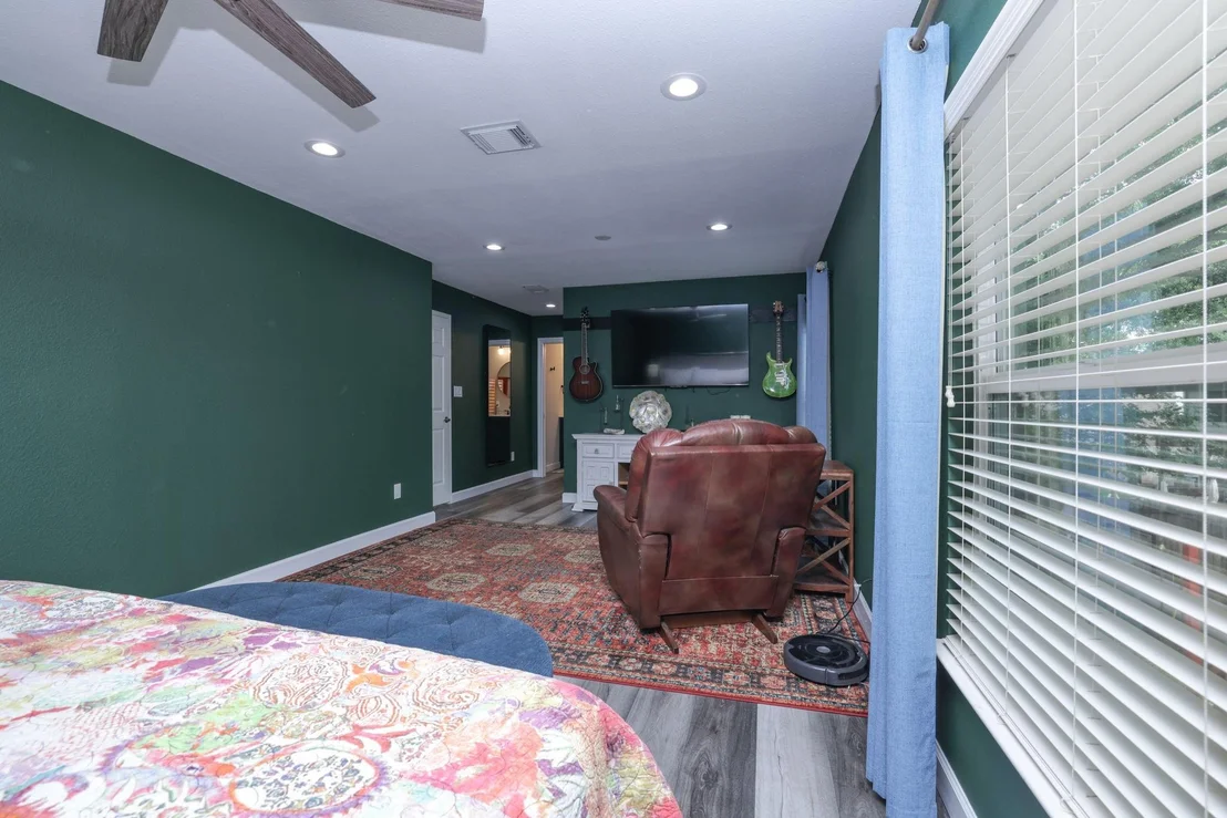 Photo of 8827 Stoney Bend Drive
