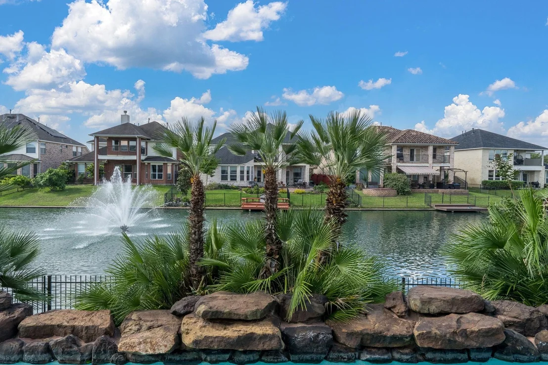 Photo of 18119 Blues Point Drive
