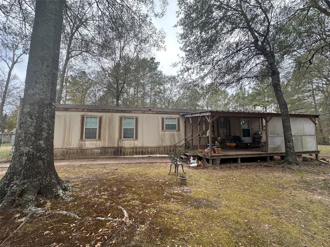 Photo of 944 Whispering Pine Lane