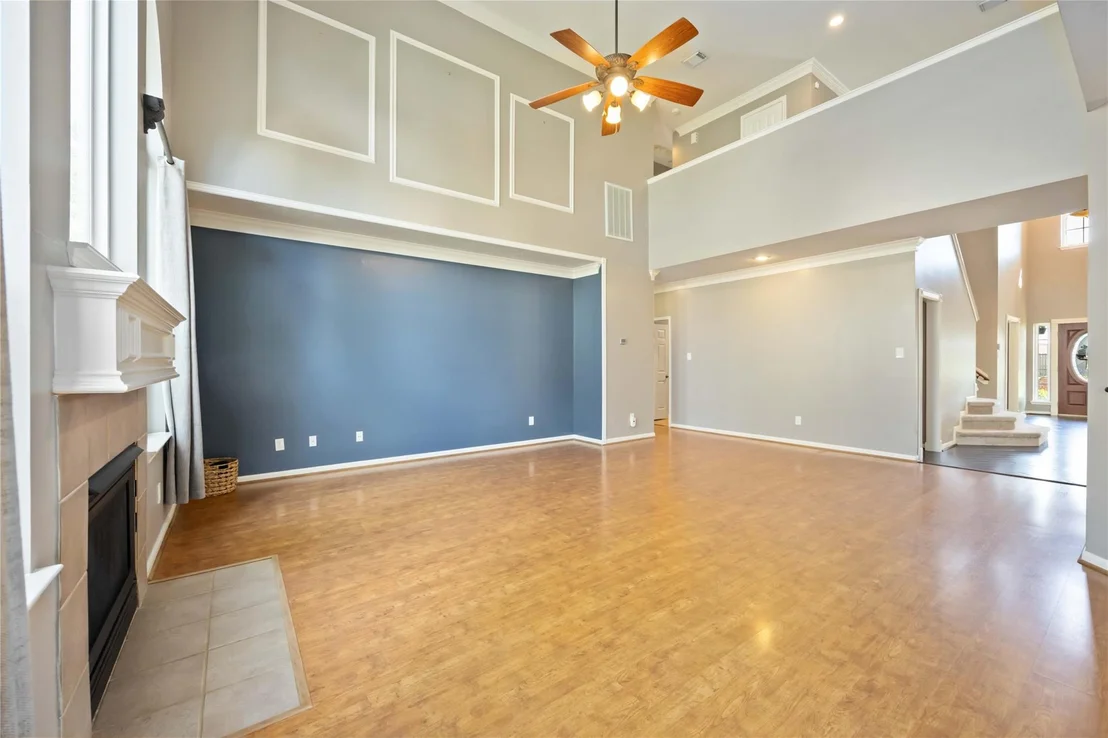 Photo of 21007 Manon Lane