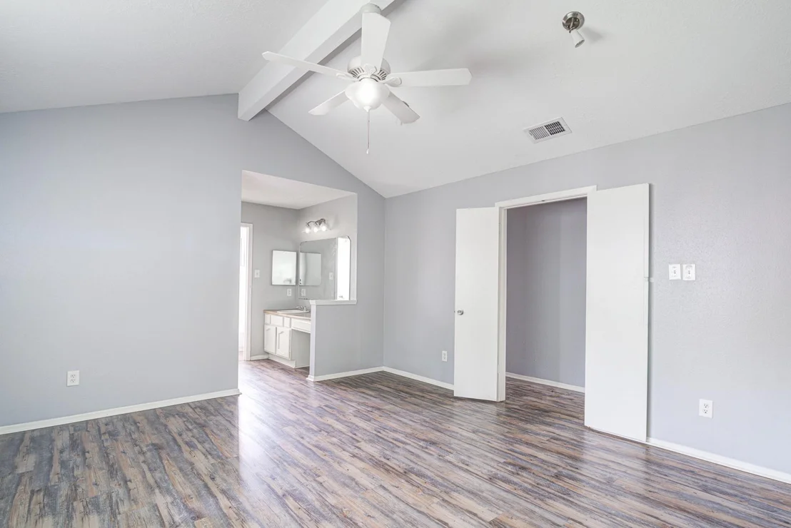 Photo of 10007 Rustic Gate Road