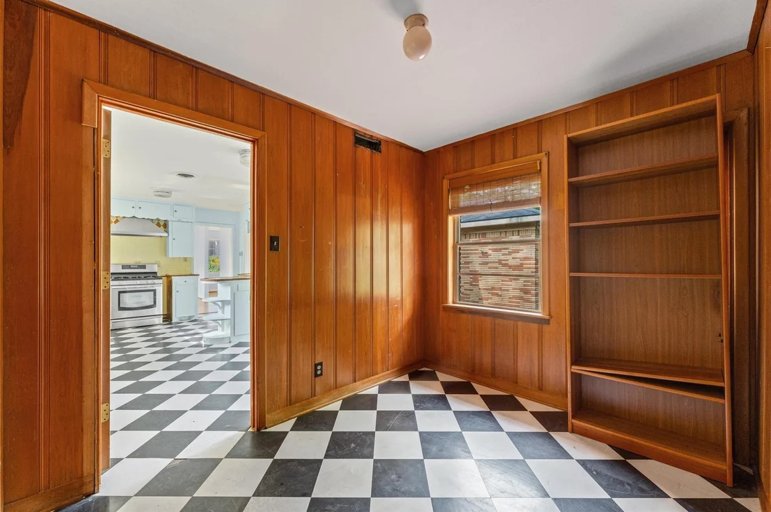 Photo of 3123 Broadmead Drive