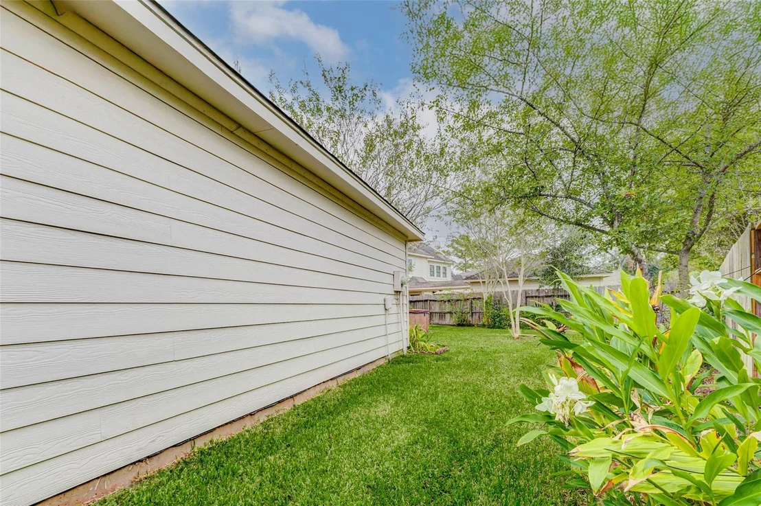 Photo of 4418 Bermuda Drive
