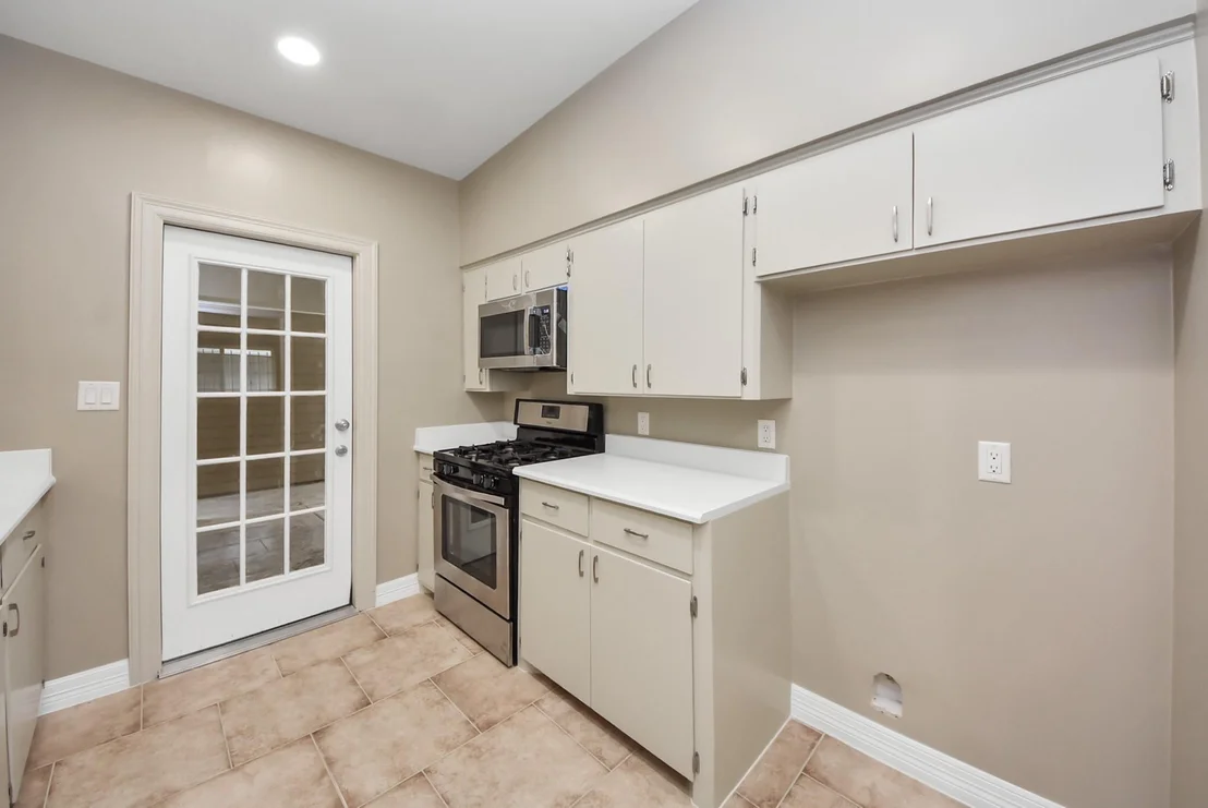 Photo of 5326 Heatherbrook Drive