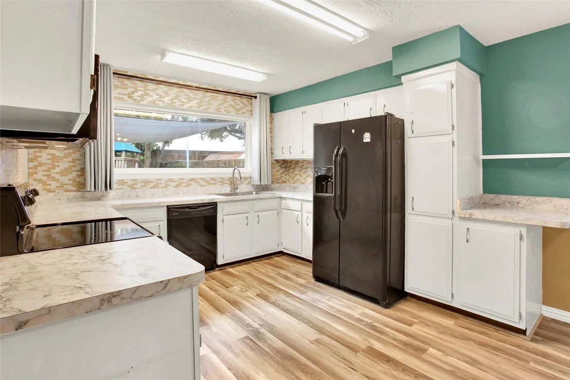 Photo of 6219 Silver Leaf Drive