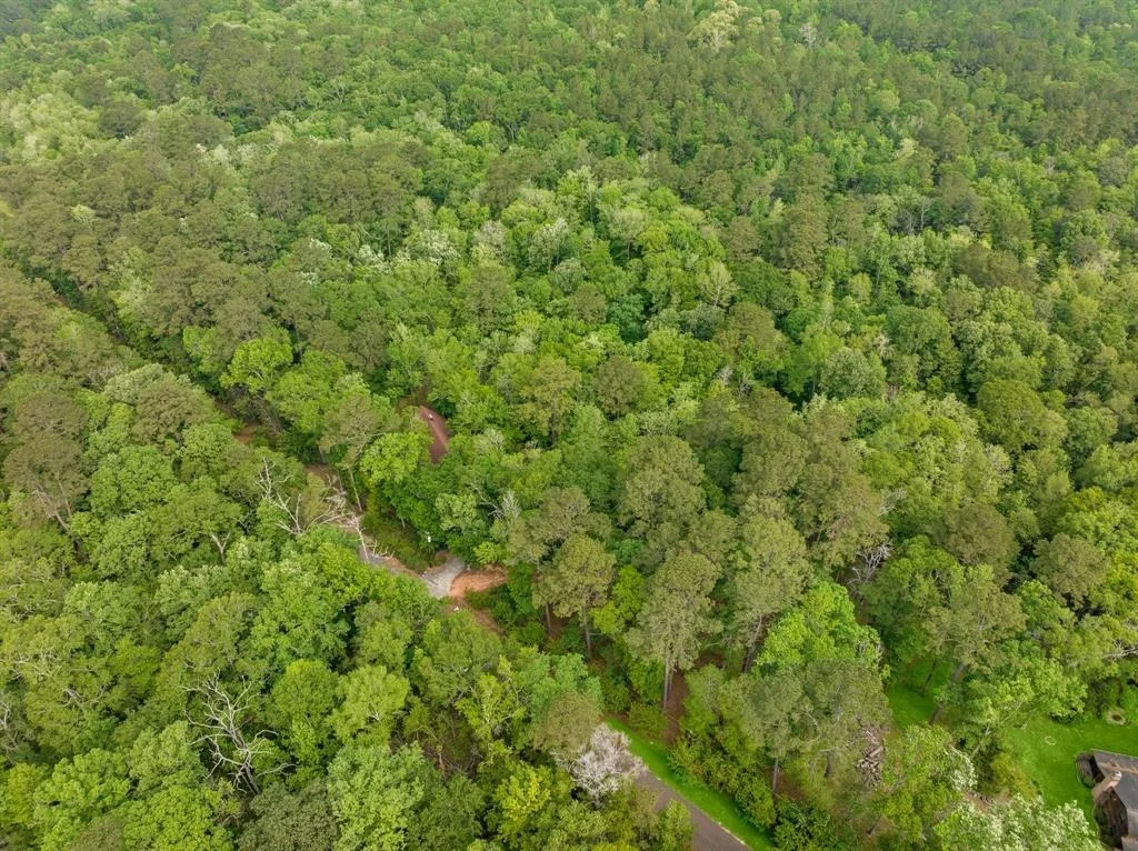 Photo of 17963 Dogwood Drive