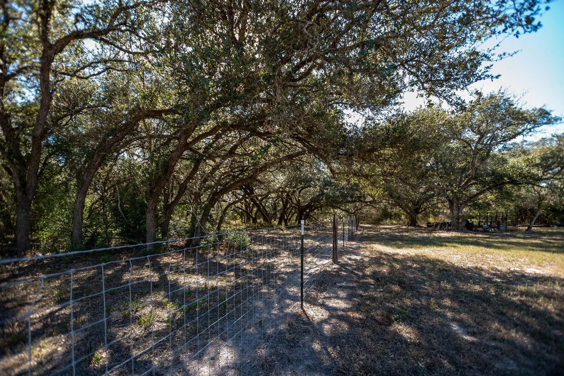 Photo of 437 Bischoff Road