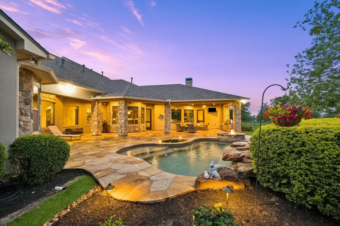 Photo of 32102 Fulbrook Commons