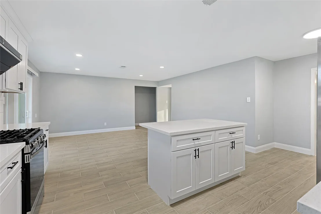 Photo of 7103 Lugary Drive