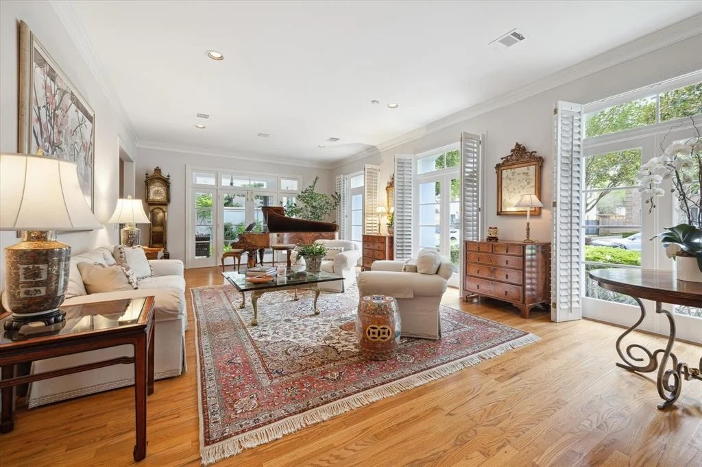 Photo of 3633 Overbrook Lane