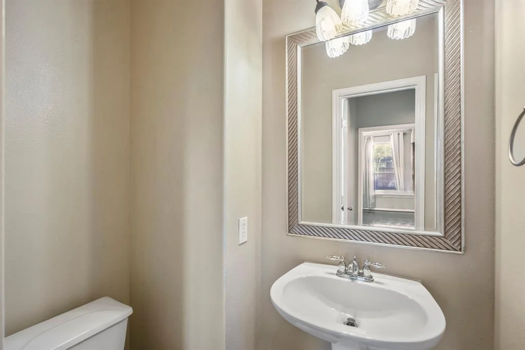 Photo of 1222 Dunston Falls Drive