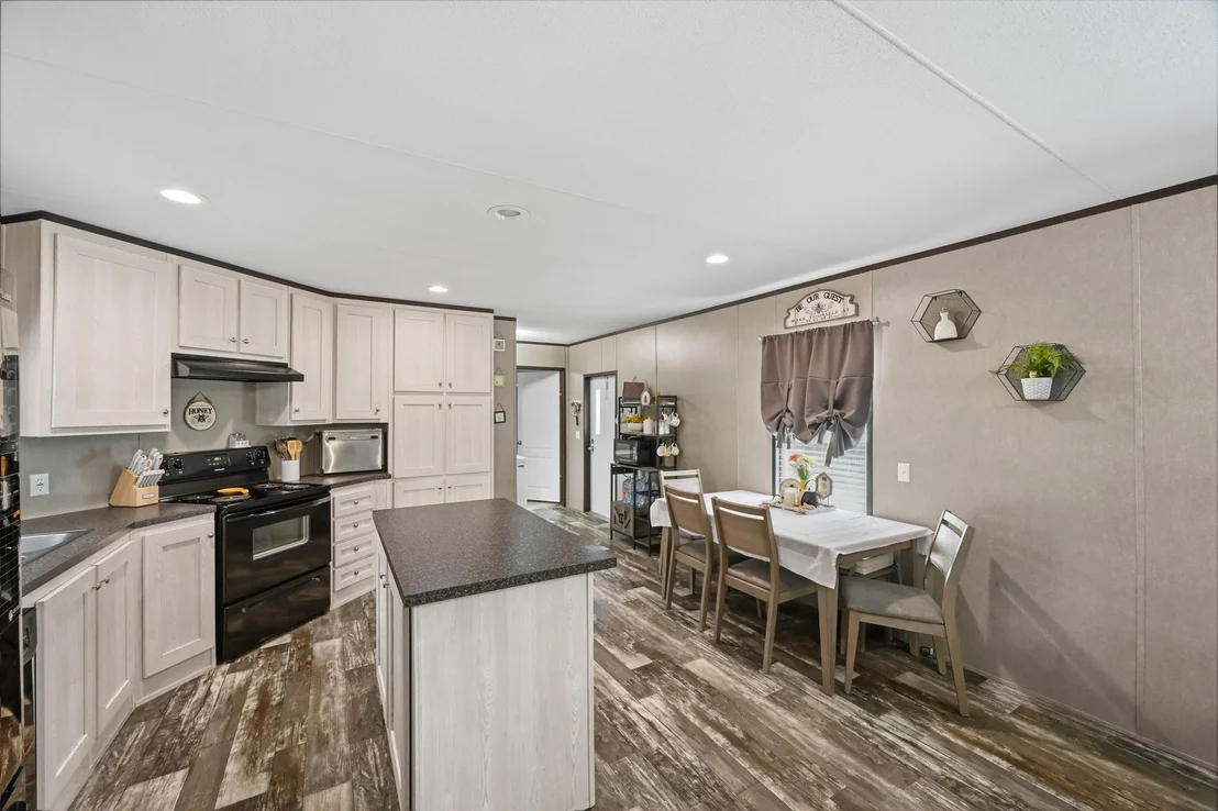 Photo of 6026 Carter Road