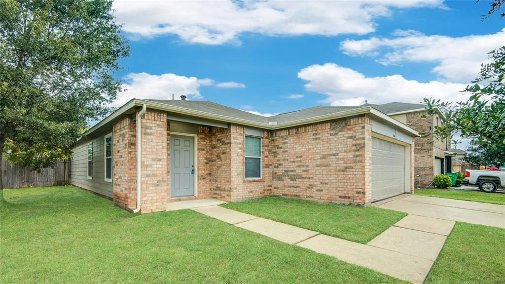 Photo of 8706 Sunset Pond Drive