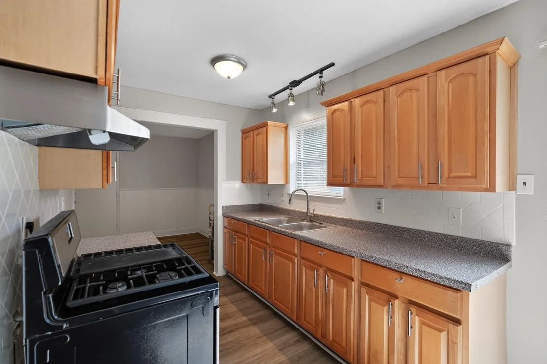 Photo of 9834 Denning Drive