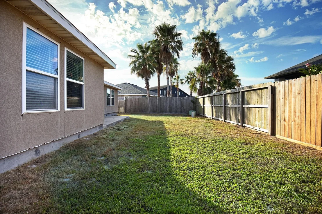Photo of 13917 Lighthouse Dr Drive