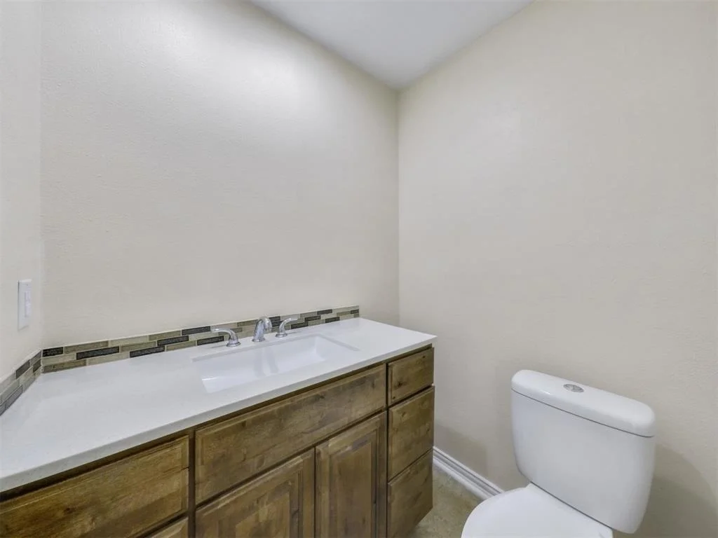 Photo of 23823 English Oak Drive