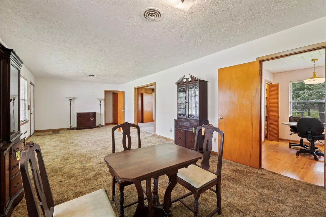 Photo of 6302 Olson Lane