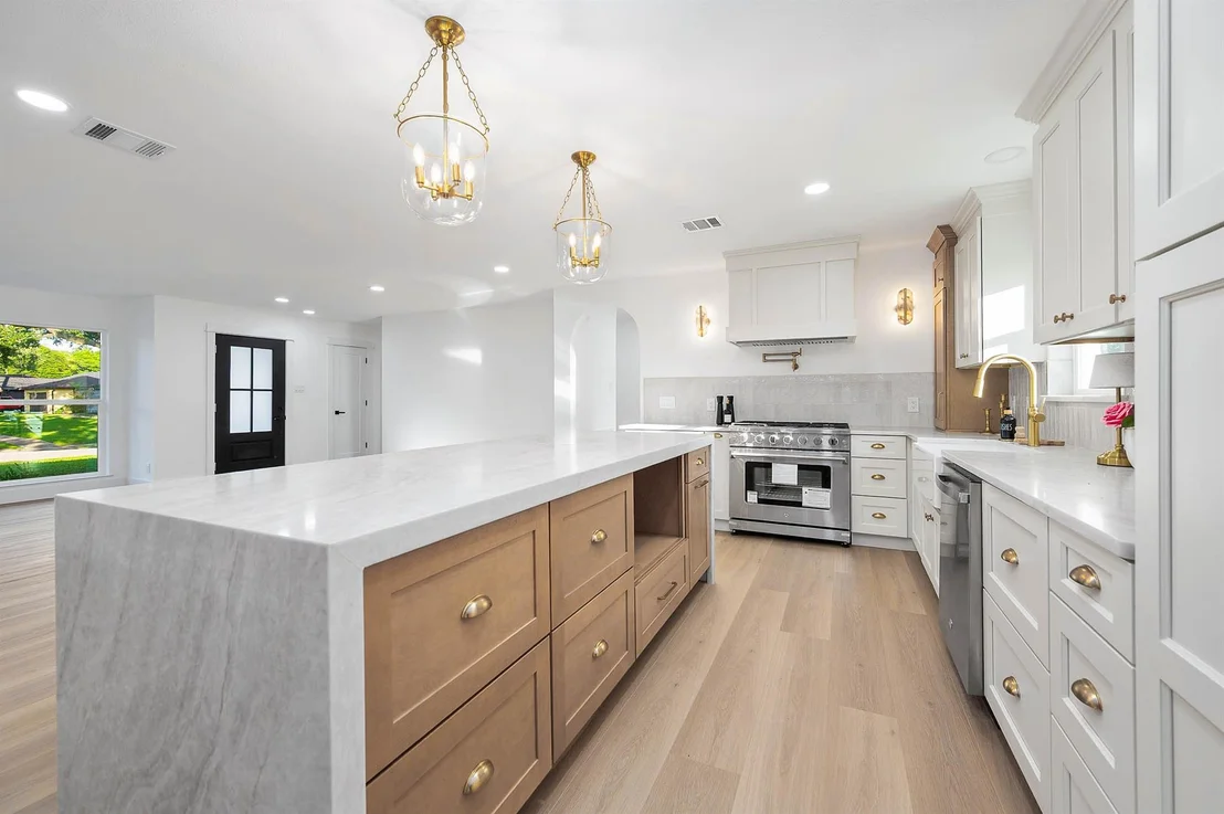 Photo of 10814 Moonlight Drive