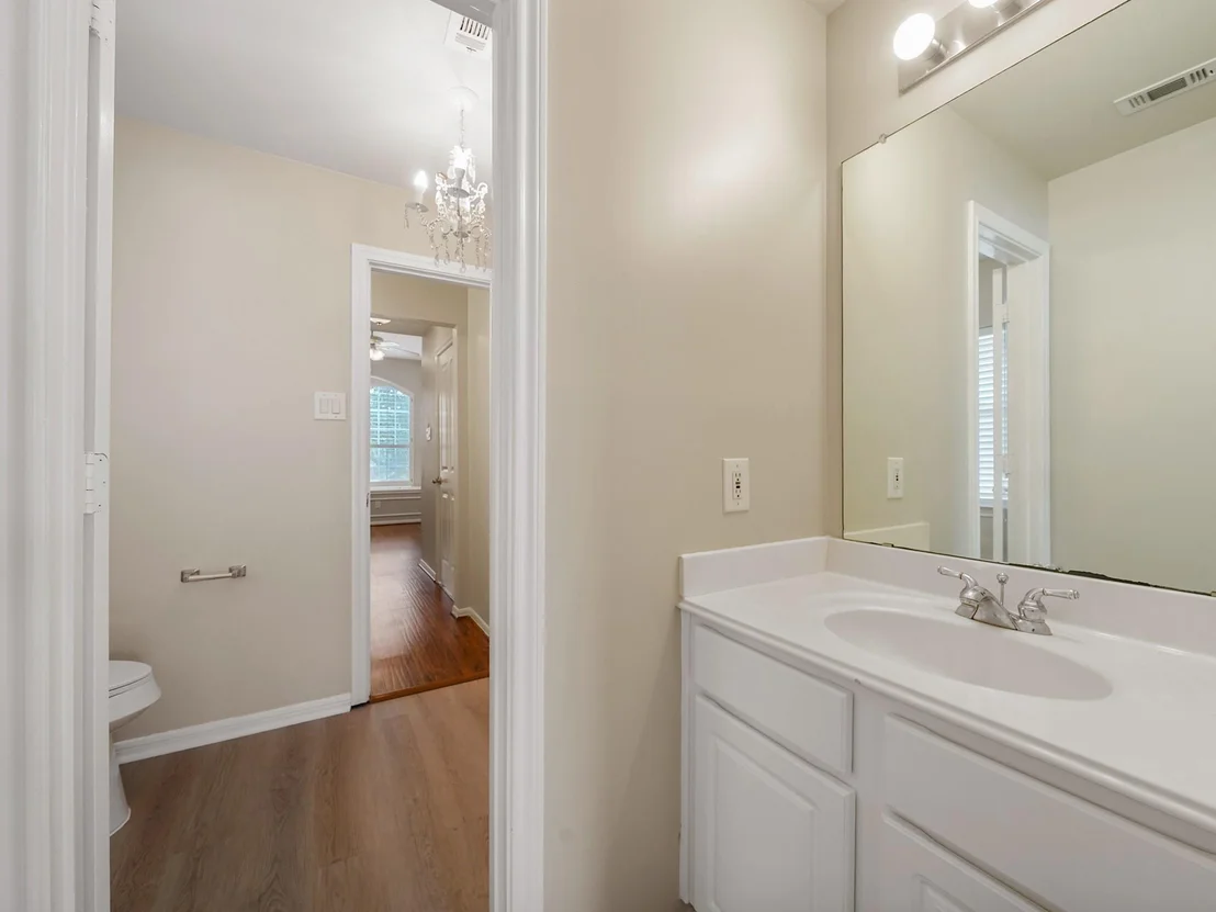 Photo of 3907 Garnet Falls