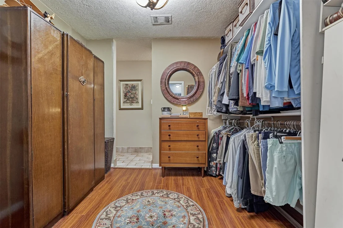 Photo of 1113 River Road