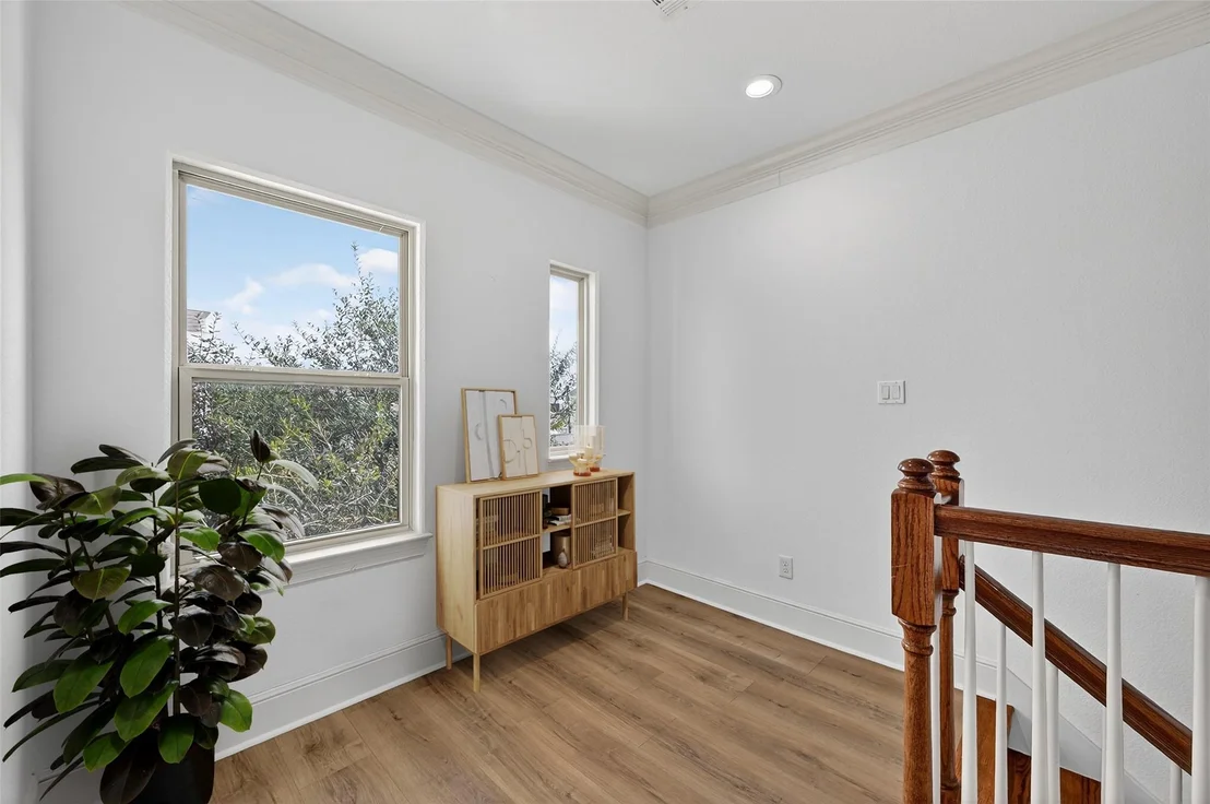 Photo of 2407 Radcliffe Street
