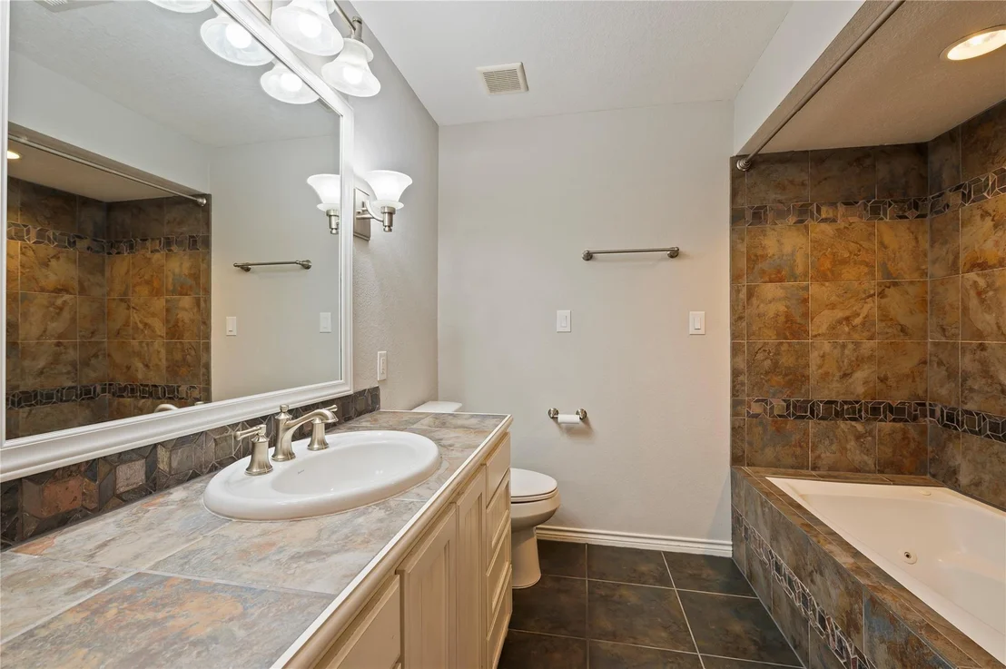 Photo of 10110 County Road 67