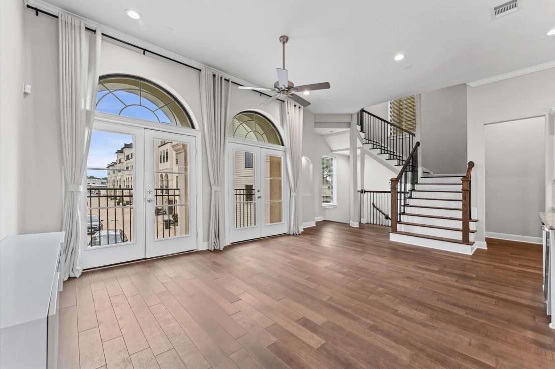 Photo of 3339 Beverly Forest Drive