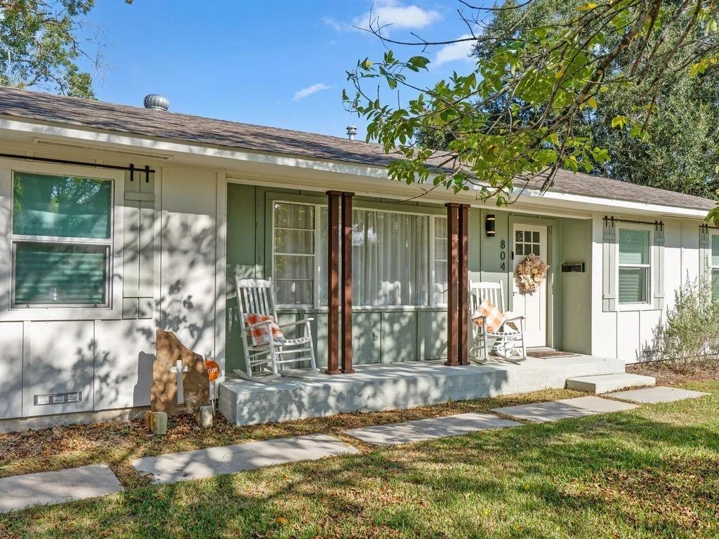 Photo of 804 Peach Street