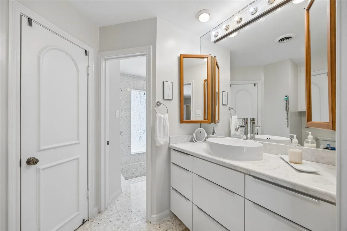 Photo of 246 Gessner Road