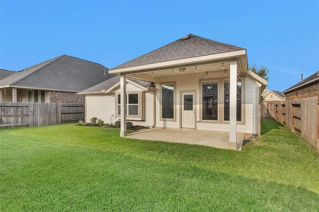 Photo of 15330 Ashbrook Dove Lane